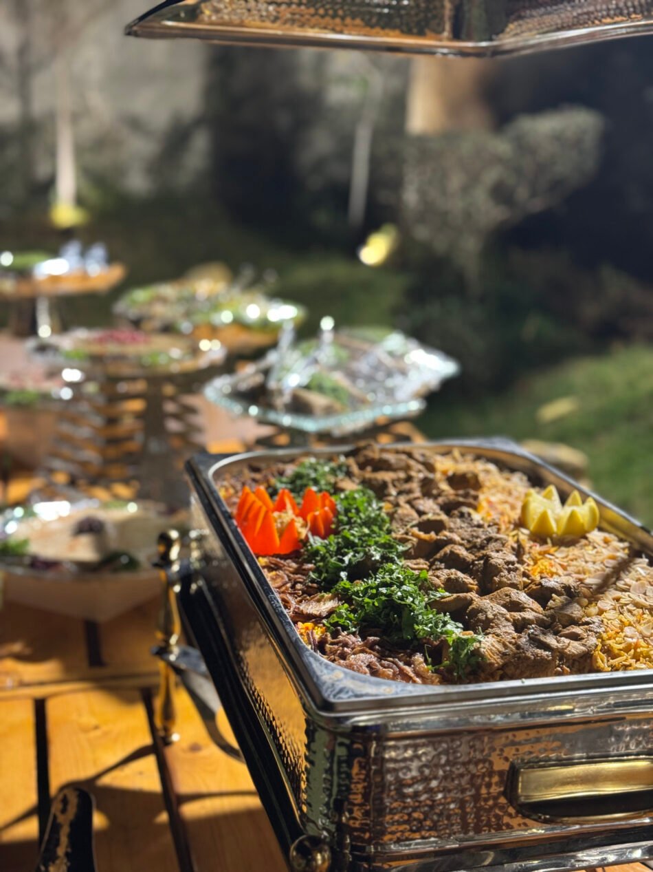 الأطباق الساخنة